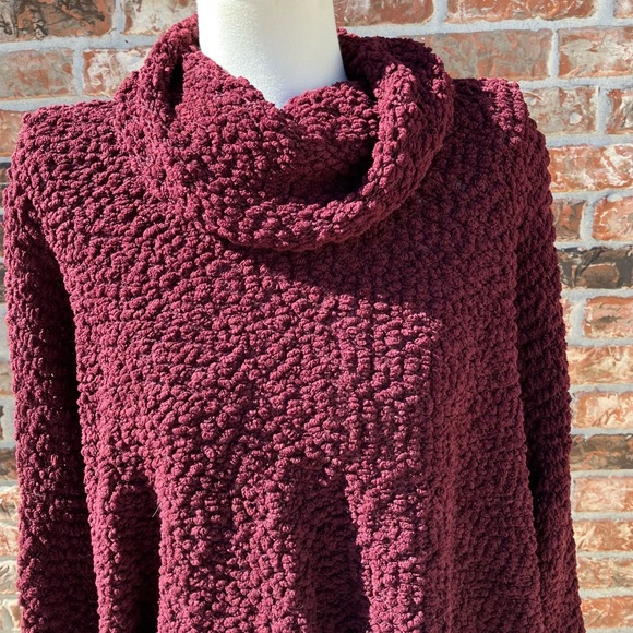 Romeo & Juliet Couture burgundy maroon sweater / XL / Excellent condition - Picture 4 of 17